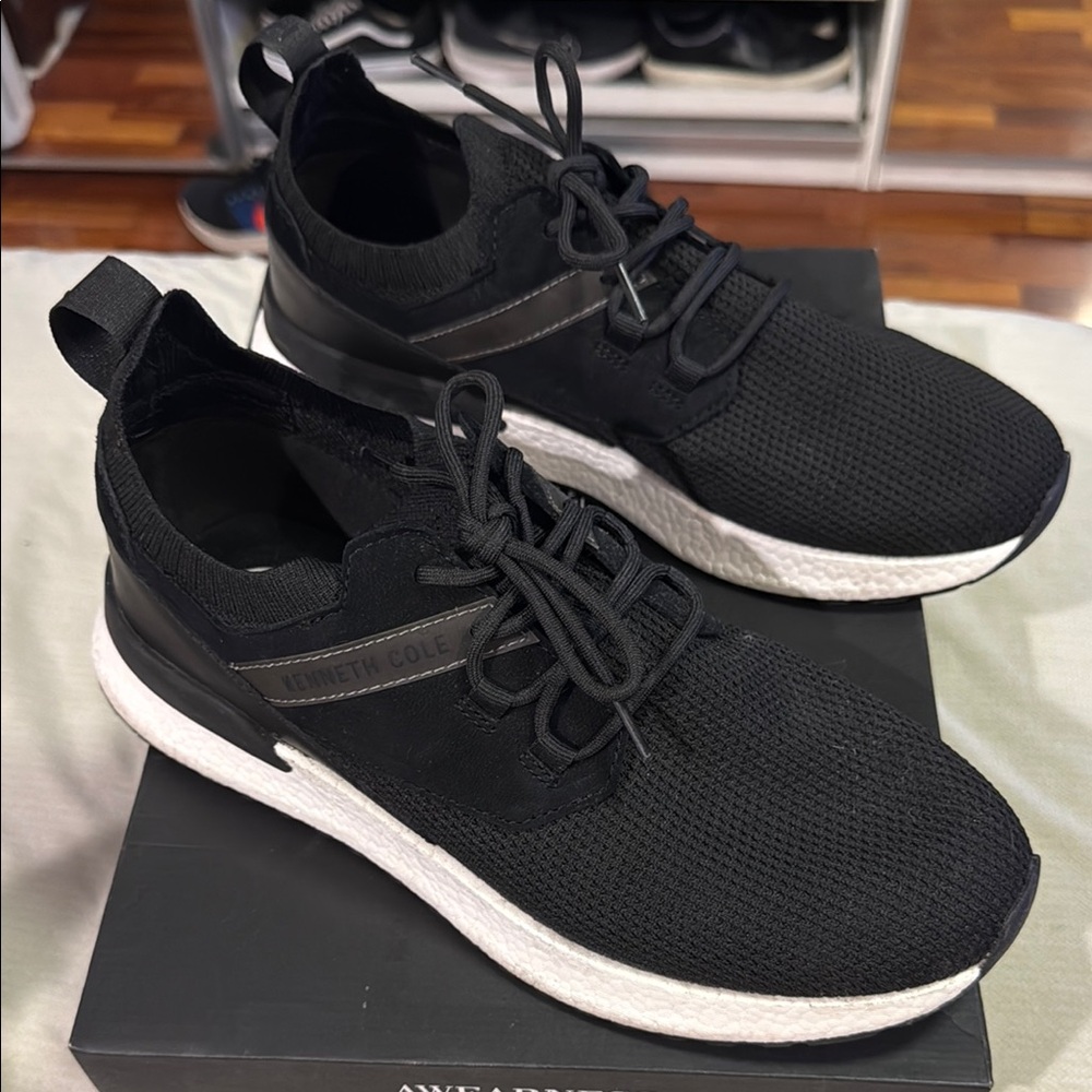Kenneth Cole Black and White Men's Sneakers